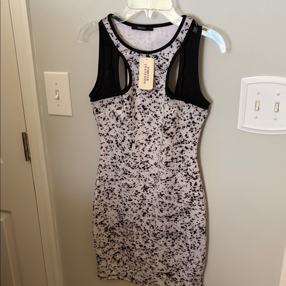 Forever 21 NWT White Speckled Racerback Bodycon Dress